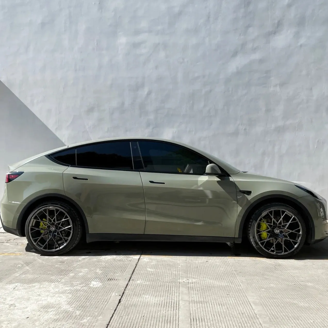 Gloss Khaki Green Vinyl Wrap