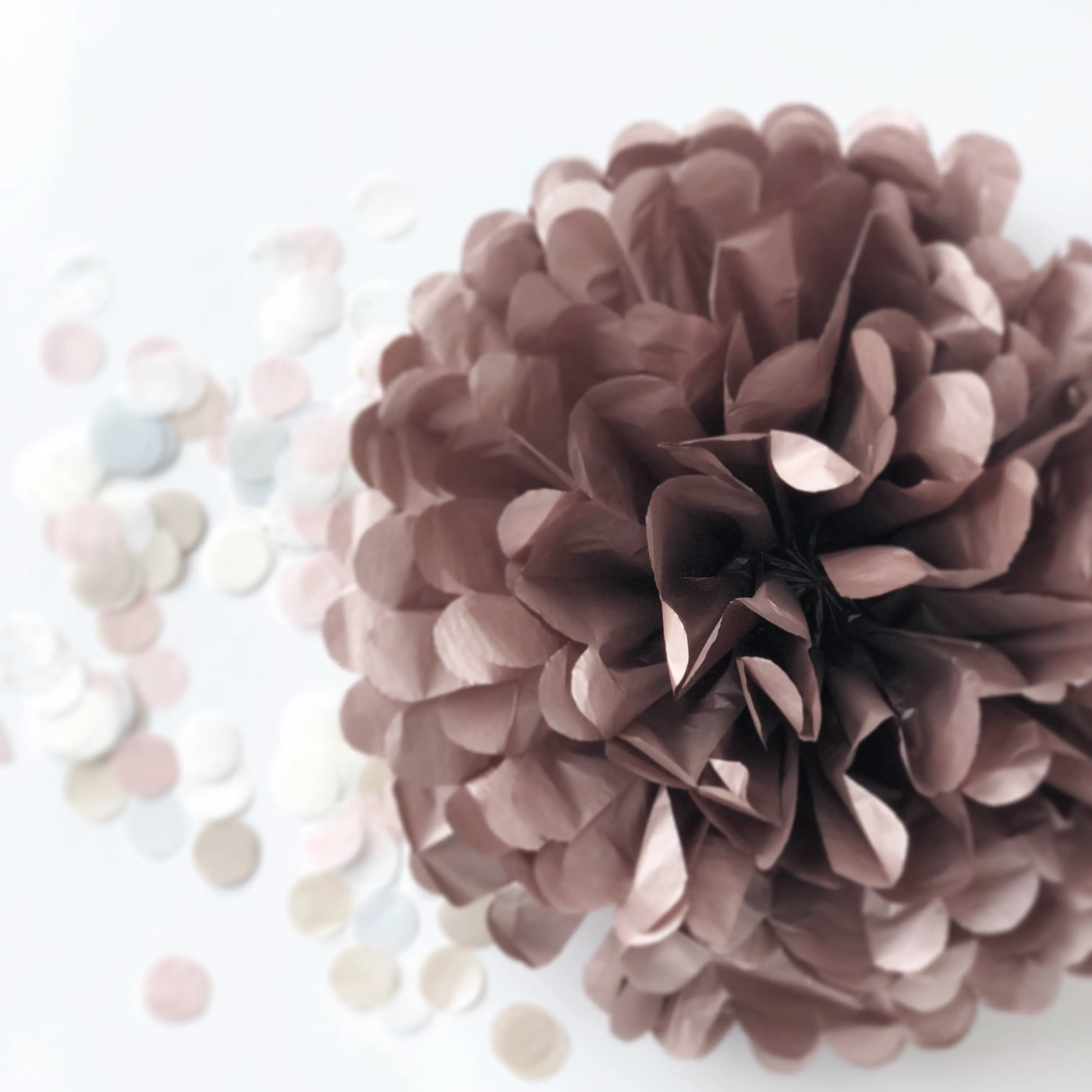 Metallic gold rose paper pom pom
